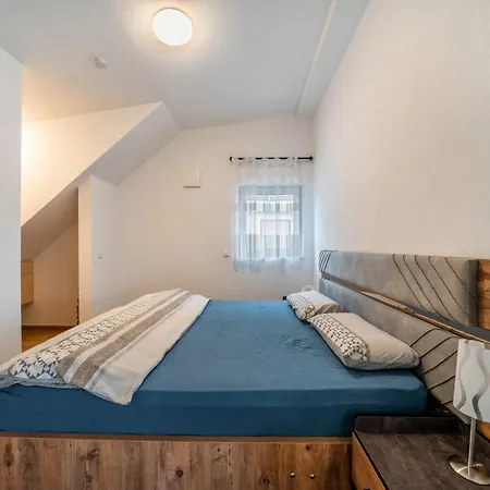 - Penthouse